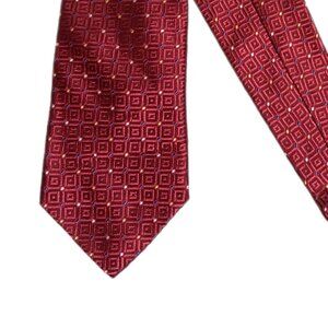 Haspel Silk Tie Men’s 61” Red Geometric Square Dot Jacquard Classic Tie New